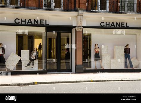 chanel sloane square opening times|Chanel store sloane street.